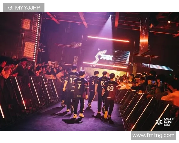 FPX在激烈对决中惜败TYL展现出顽强拼搏精神与团队默契的精彩比赛回顾