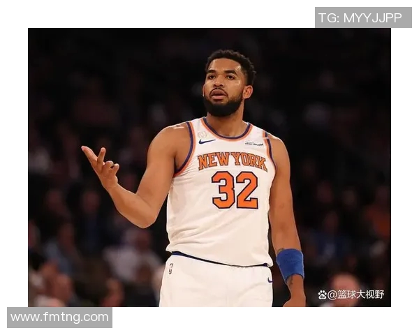 小牛完胜爵士,唐斯单场独得35分 小牛完胜爵士,唐斯单场独得35分