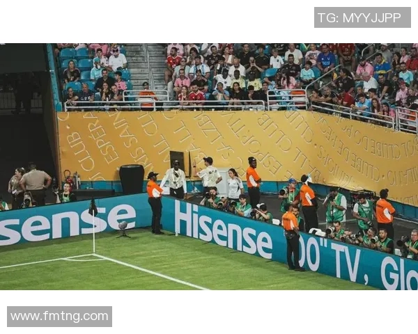 马竞主帅宣布将离队，球迷纷纷表达失落与不舍